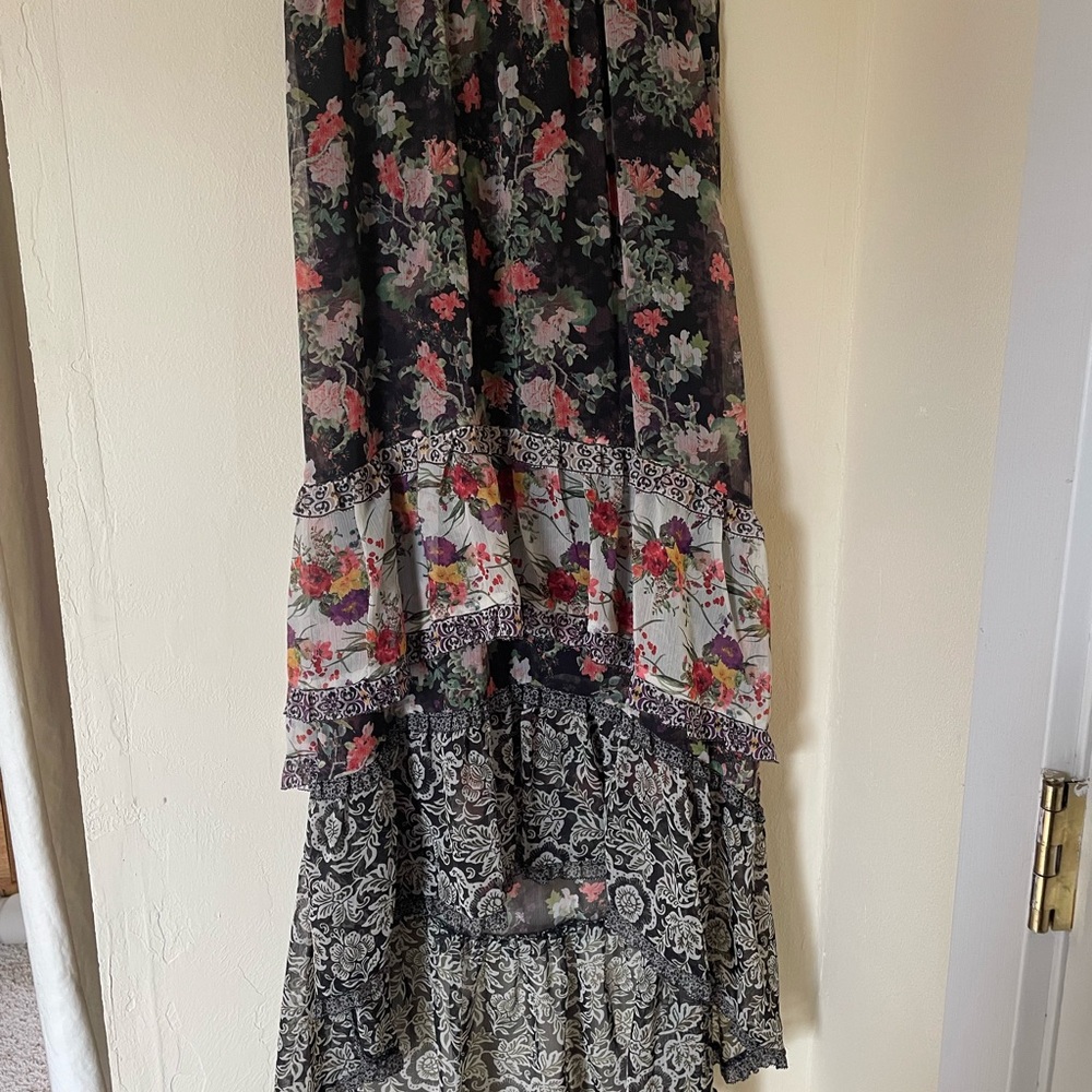 Alice and Olivia asymmetrical skirt — super flattering